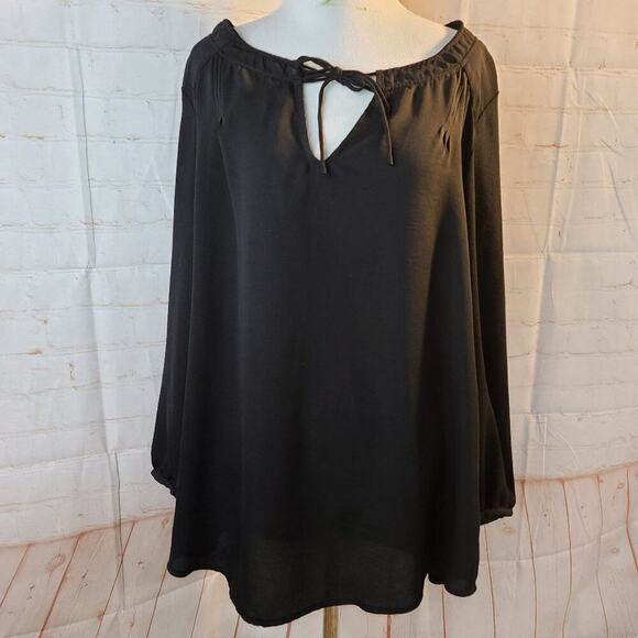 Express Black top with two tie strings on neckline - Picture 5 of 14